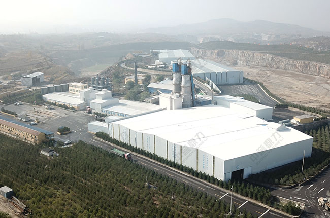 凱運達石料廠時產(chǎn)1000噸智能化骨料生產(chǎn)線項目航拍圖