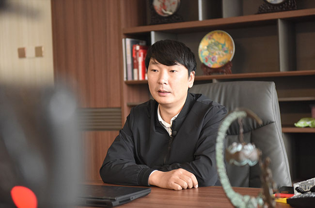 中譽(yù)鼎力山東大區(qū)經(jīng)理李觀本 中譽(yù)鼎力山東大區(qū)經(jīng)理李觀本