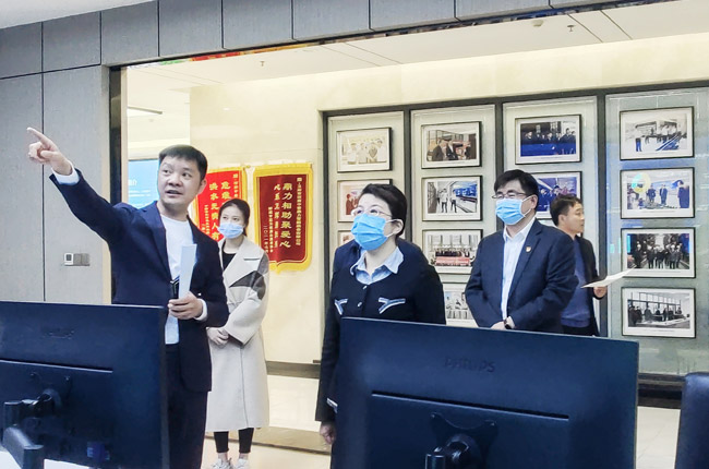 實地調(diào)研中譽(yù)鼎力綠色建材工業(yè)互聯(lián)網(wǎng)大數(shù)據(jù)中心