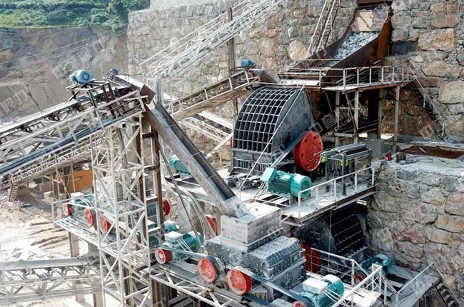 貴州省雙轉子制砂機使用現(xiàn)場