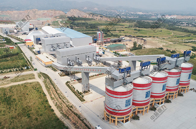 時產(chǎn)3000噸的環(huán)保石料廠圖片