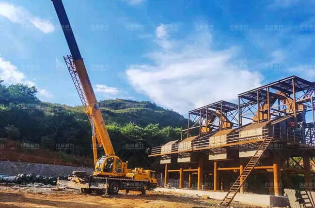 安順建材砂石骨料生產(chǎn)線4臺(tái)并篩安裝現(xiàn)場(chǎng)實(shí)拍