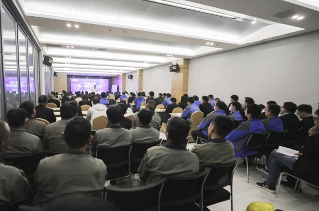 中譽鼎力舉行2022年第一季度工作總結(jié)會