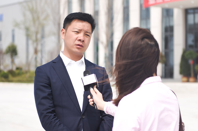 楊乾總經(jīng)理接受河南電視臺(tái)采訪