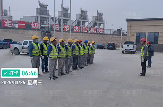 運(yùn)營團(tuán)隊.jpg 運(yùn)營團(tuán)隊.jpg