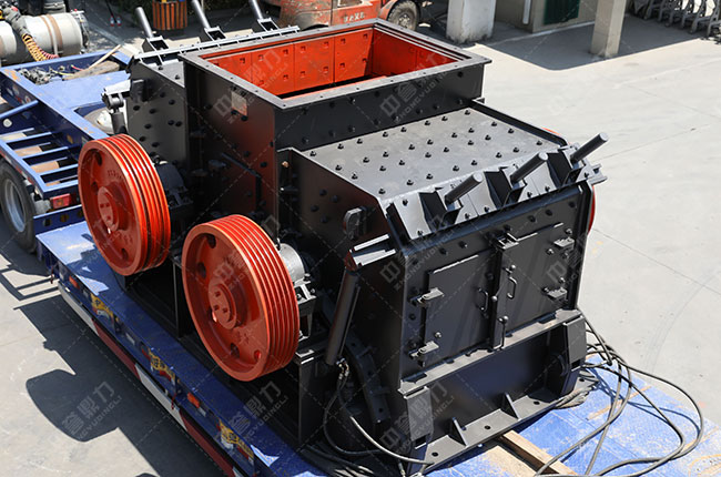日產(chǎn)量200噸制砂機(jī)規(guī)格型號(hào)