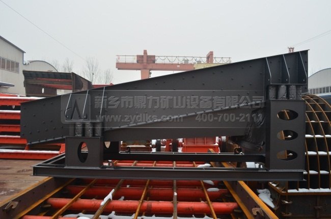 振動(dòng)給料機(jī)