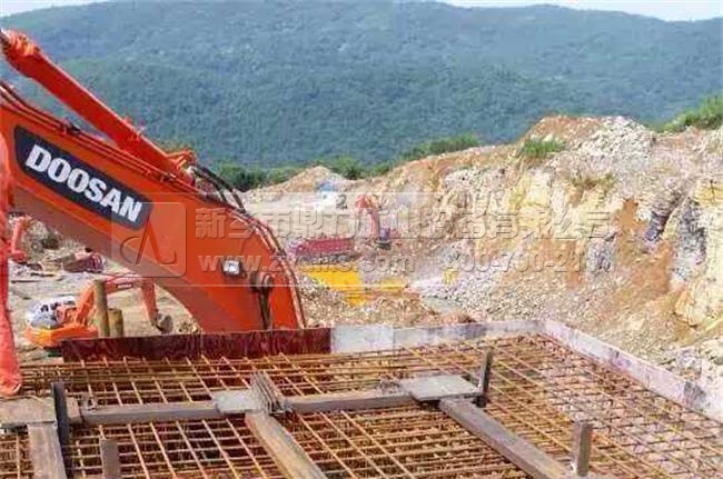 重錘破安裝現(xiàn)場(chǎng)