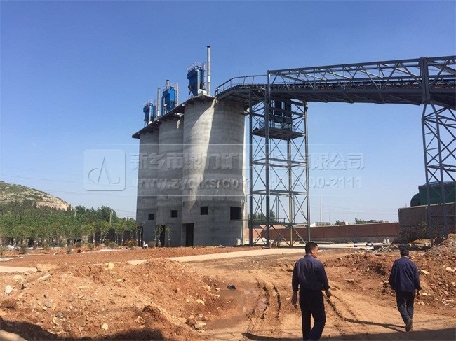 重型錘式破碎機(jī)