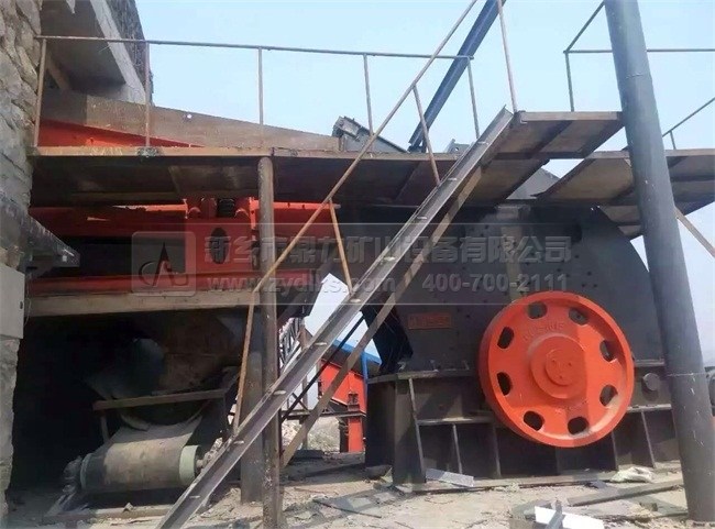 重型錘式破碎機(jī)