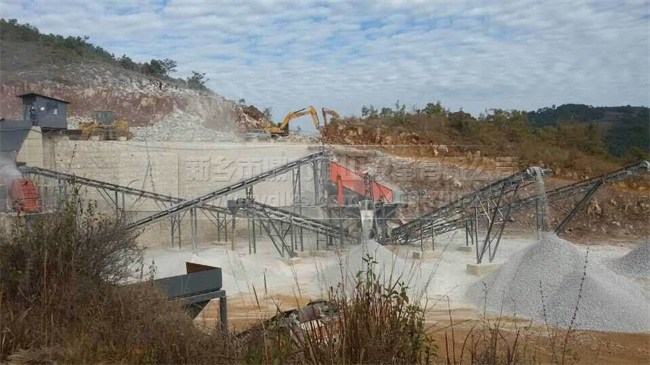 三層振動(dòng)篩