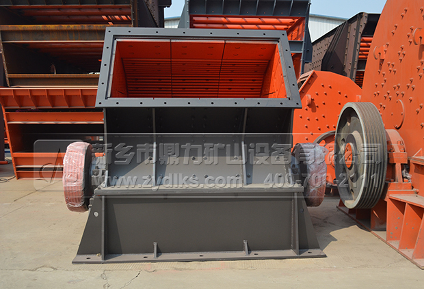 小型碎石機設(shè)備 小型碎石機設(shè)備