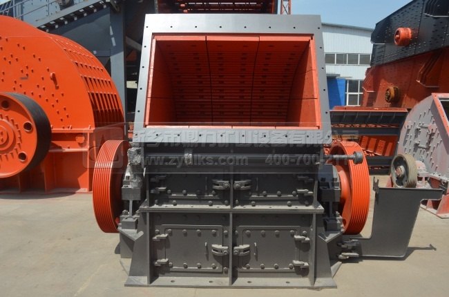 ���Nʽ����C(j��)��ʯ�����a(ch��n)��(xi��n)�еđ�(y��ng)��