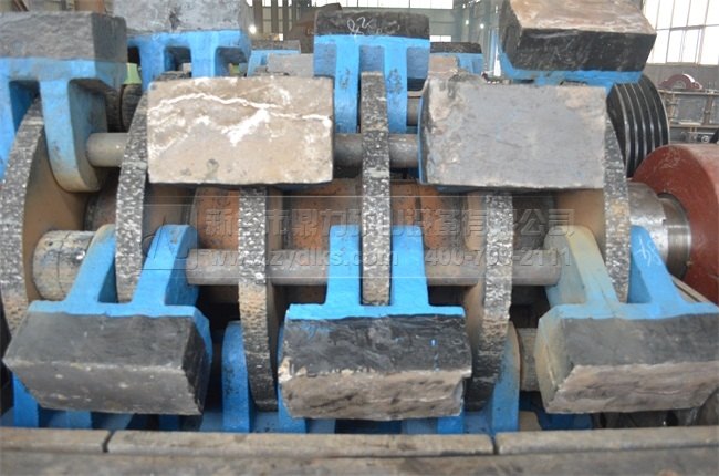 ��ɰ�C(j��)�N�^�r��S��