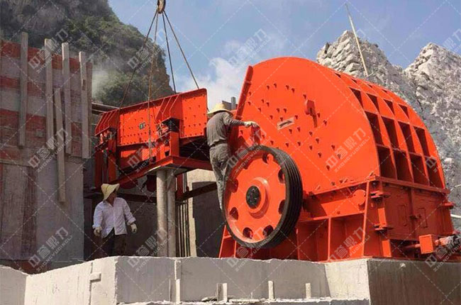 錘式破碎機(jī)安裝