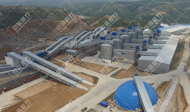 河南衛(wèi)輝大型石料破碎機(jī)使用現(xiàn)場