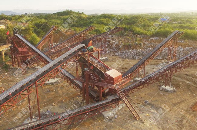 �����������_(d��)��ʯ���r(sh��)�a(ch��n)200����ʯ���a(ch��n)��