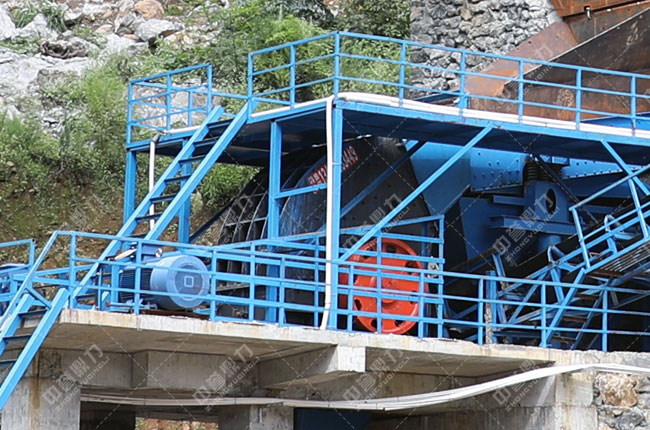 崎源石料加工廠時產(chǎn)300噸砂石生產(chǎn)線 崎源石料加工廠時產(chǎn)300噸砂石生產(chǎn)線
