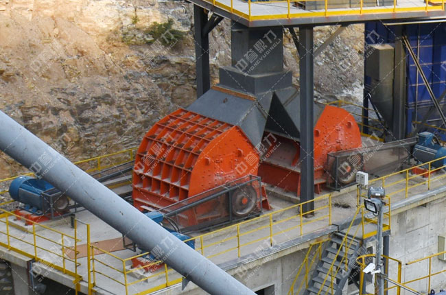 春江水泥時產(chǎn)1500噸骨料生產(chǎn)線整形錘式破碎機PC1220 春江水泥時產(chǎn)1500噸骨料生產(chǎn)線整形錘式破碎機PC1220