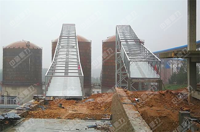 生產(chǎn)線上的輸送系統(tǒng)