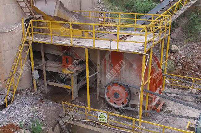 設備工作現(xiàn)場