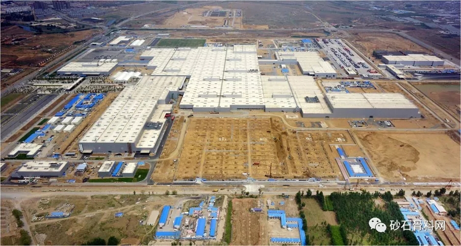 寶馬土地回填項(xiàng)目施工