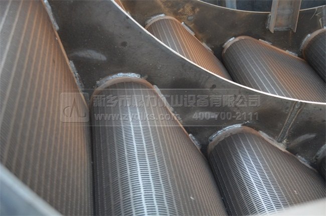 輪式洗砂機內(nèi)部構(gòu)造