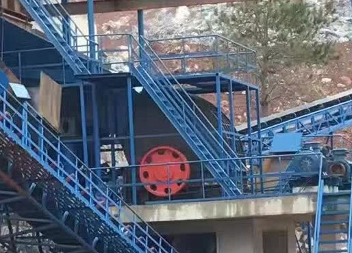 山石加工砂子初級破碎設(shè)備