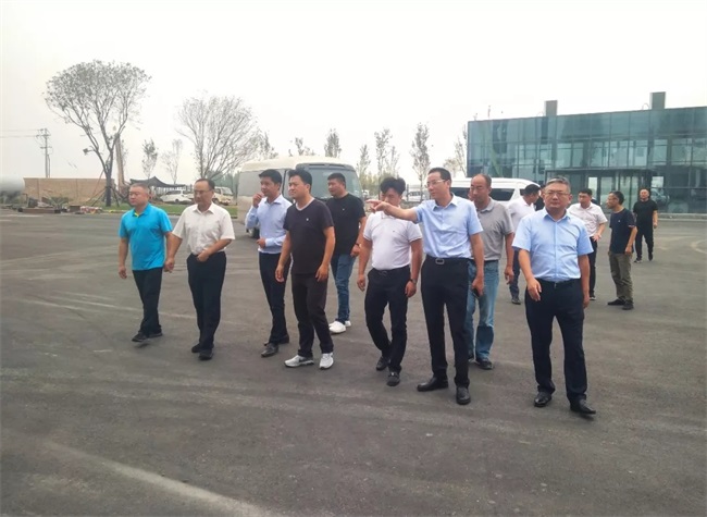 考察衛(wèi)輝資源建材骨料生產線