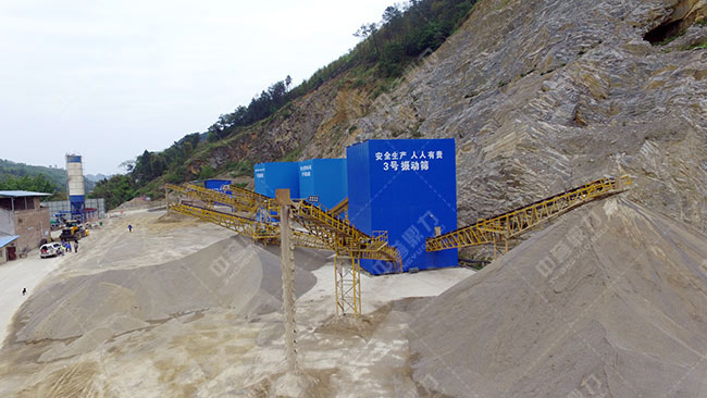 時(shí)產(chǎn)300噸石料生產(chǎn)線設(shè)備